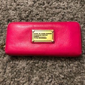 Marc Jacobs wallet